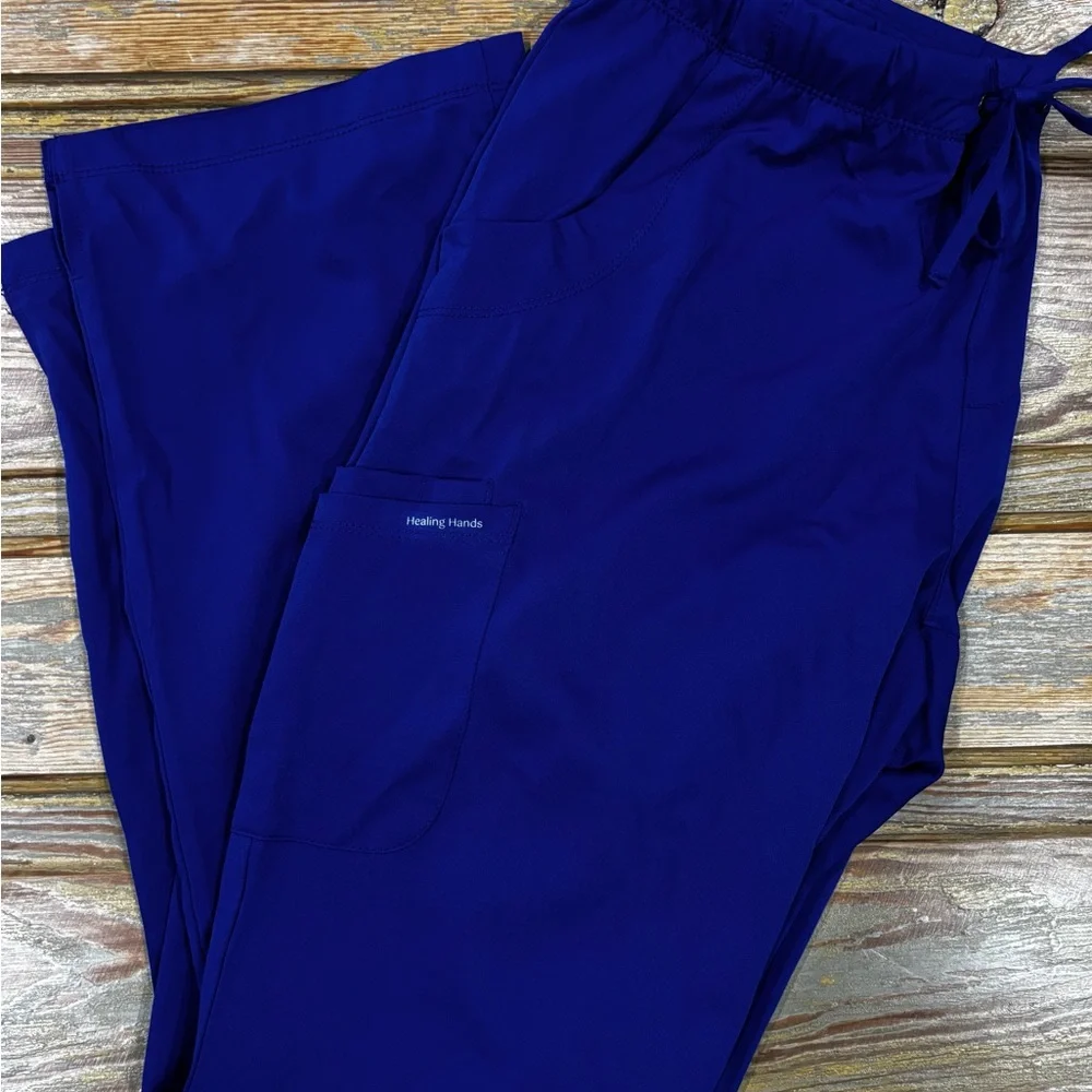 Healing Hands Galaxy Blue Scrub Set (top XL - bottoms L) - Picture 4 of 5